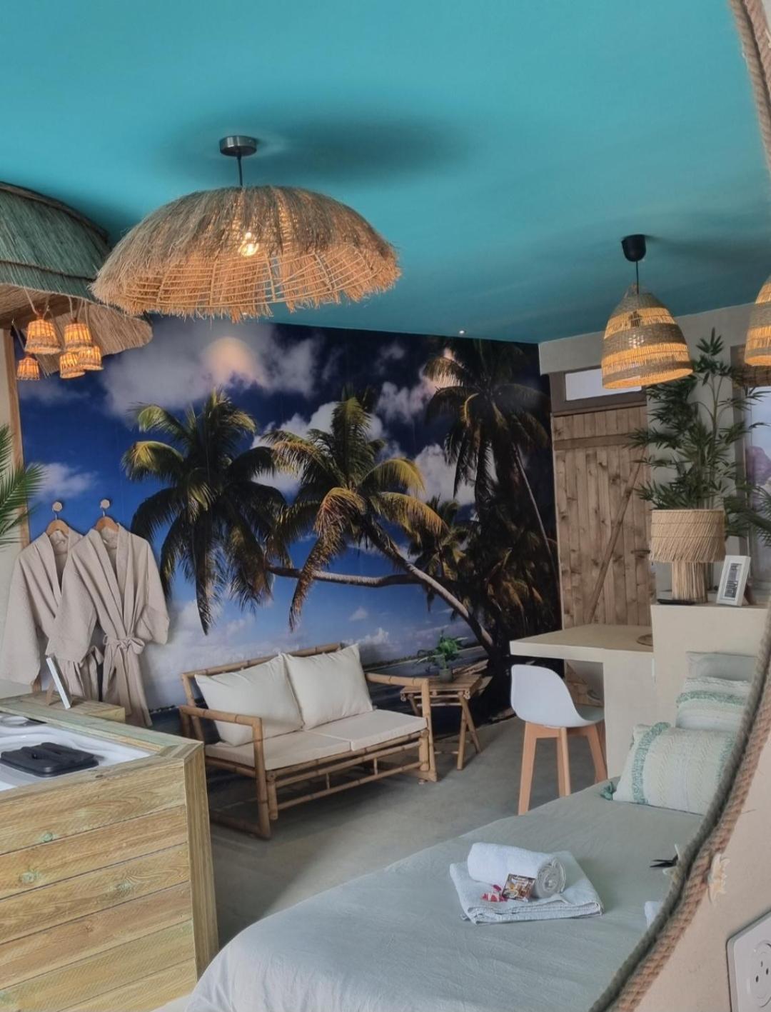 Les Spas De La Mer, Appart&Spa Aloha, 100M De La Plage, Plein Coeur Du Grau Le Grau-du-Roi Dış mekan fotoğraf